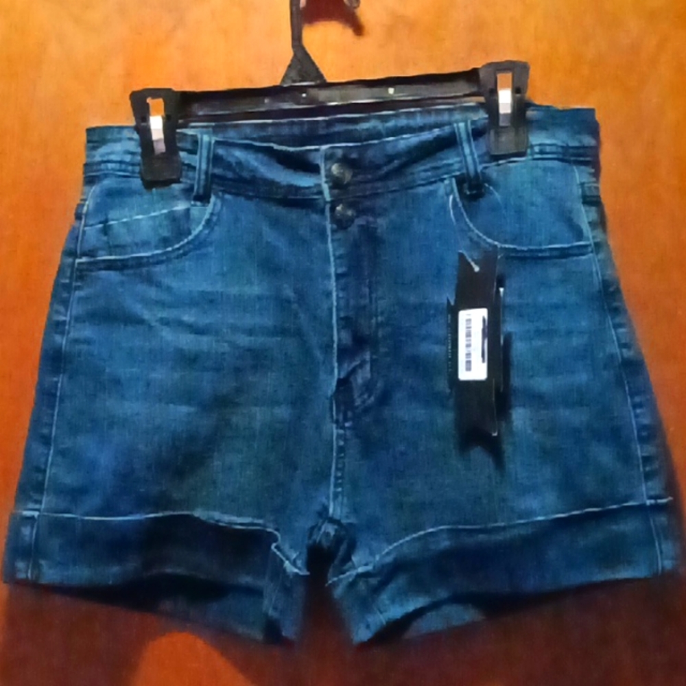 Crazy train denim shorts size L